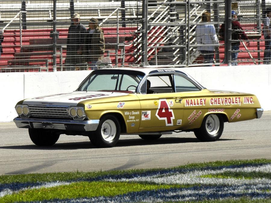  Chevrolet Impala NASCAR Race Car 1962 года  (фото 2 из 2)